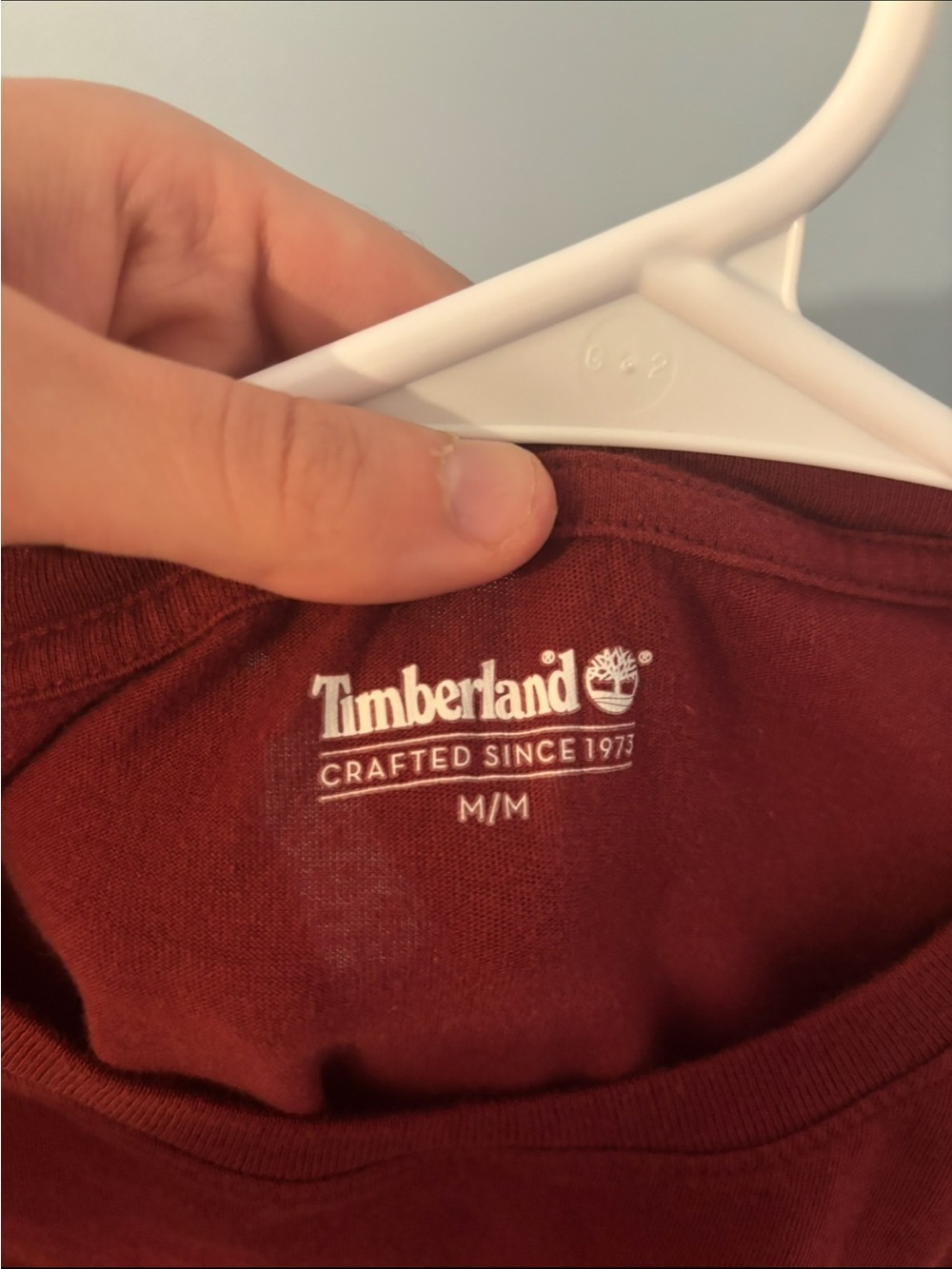 Timberland Classic T-Shirt in Burgundy men’s medium - Picture 2 of 3